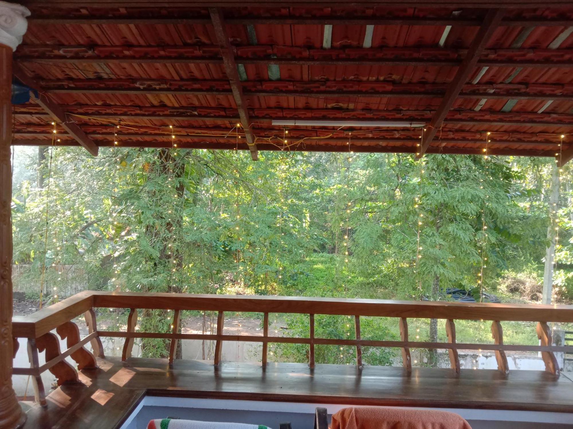 'Marari Johns Homestay' Mararikulam, Alappuzha Ngoại thất bức ảnh